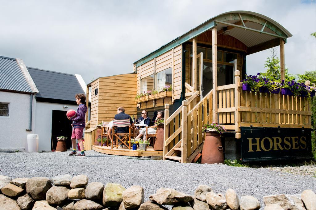 Burren Glamping Villa Kilfenora Buitenkant foto